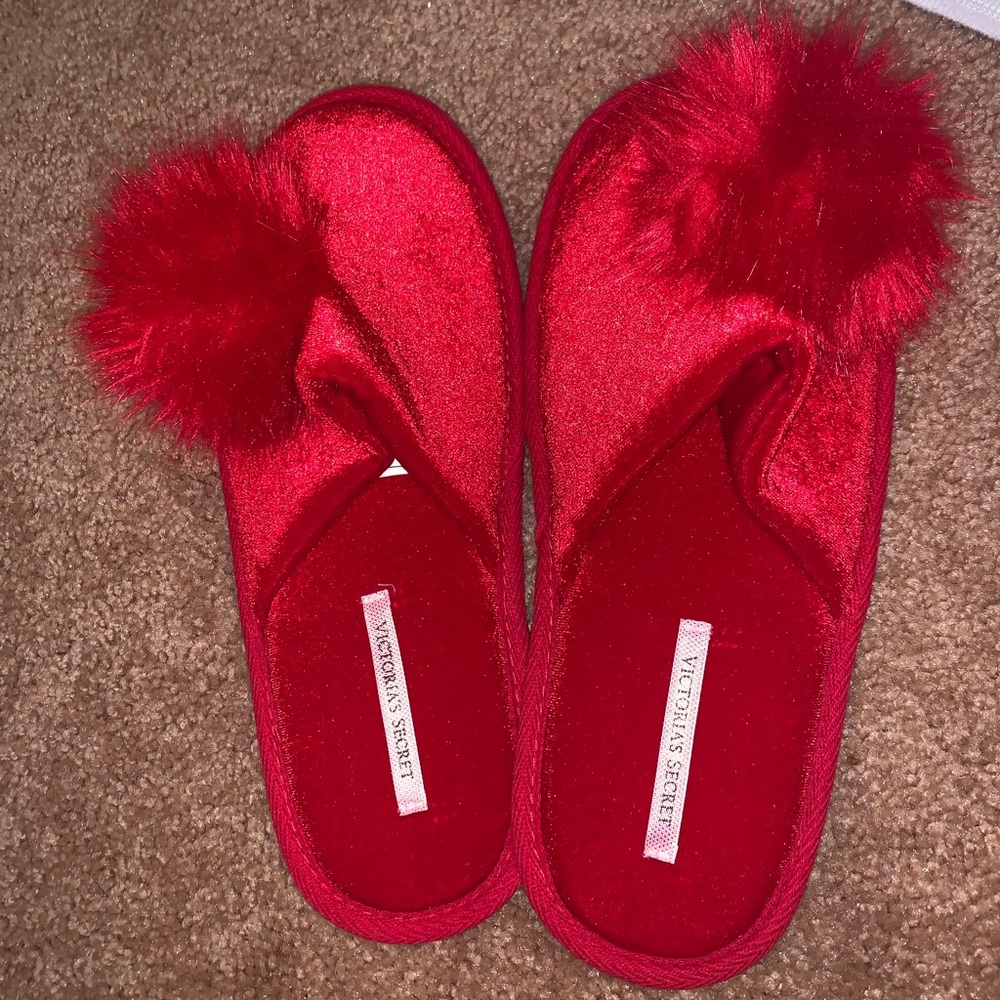 Vs slipper/houseshoes
